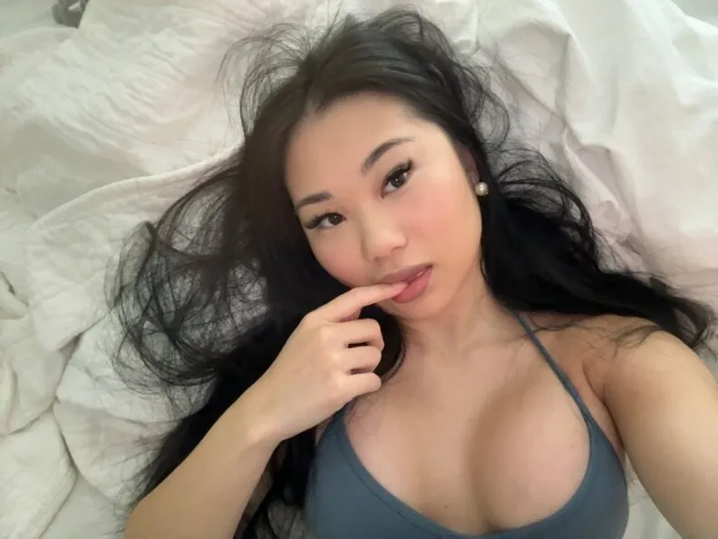 Avatar của Emily🤍 (@emilychoixx)